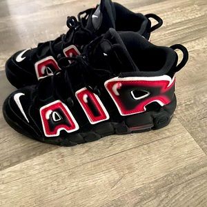 Boys 6Y air untempo Nike shoe